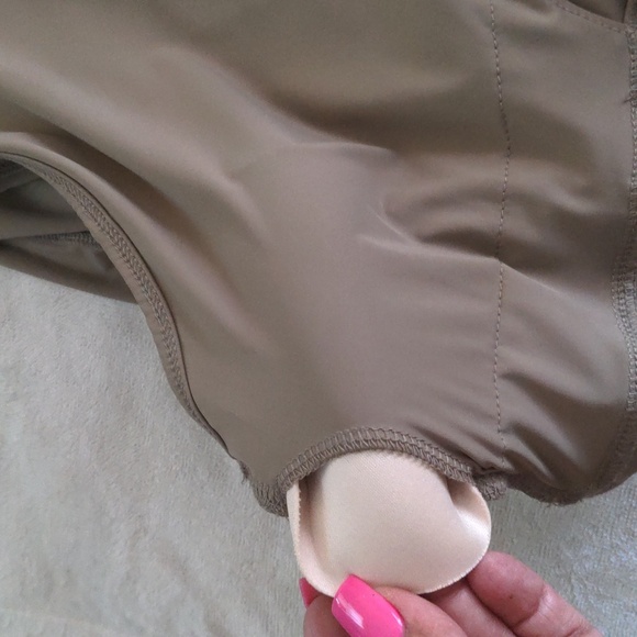 Arizona jean Co Athletic Dress W/ Built-in Shorts Removable Pads M - Picture 7 of 11